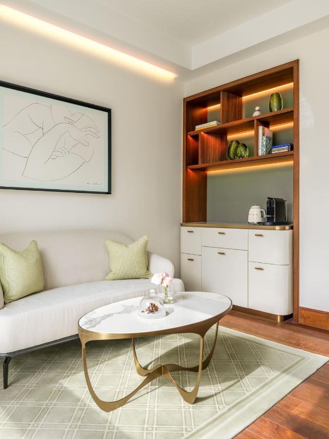 Lanson Place Causeway Bay, Hongkong Exterior foto